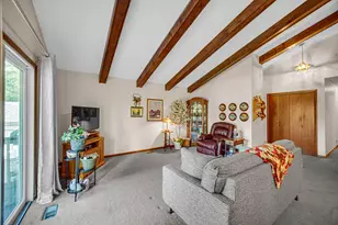 9776 W Oakridge Dr, Saint John, IN 46373 - Photo 6