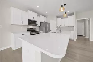 14141 Slate Dr, Dyer, IN 46311 - Photo 12