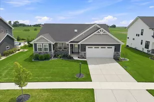 14141 Slate Dr, Dyer, IN 46311 - Photo 4