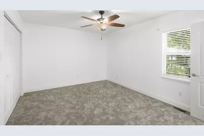 122 N Connecticut Street, Hobart, IN 46342 - Photo 12