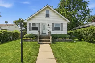 122 N Connecticut St, Hobart, IN 46342 - Photo 1