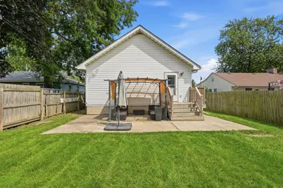 122 N Connecticut Street, Hobart, IN 46342 - Photo 22