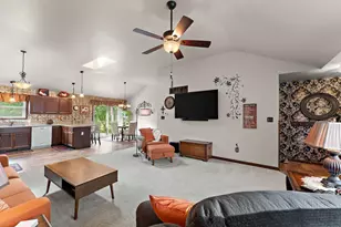 6407 W 128th Ln, Cedar Lake, IN 46303 - Photo 6