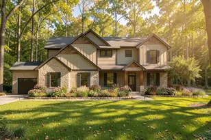 472 Stonebridge Pkwy, Valparaiso, IN 46383 - Photo 2