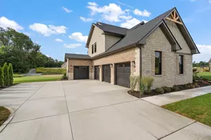 472 Stonebridge Pkwy, Valparaiso, IN 46383 - Photo 4