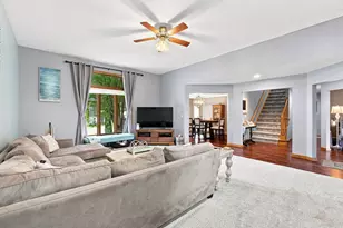 3806 Autumn Ln, Valparaiso, IN 46385 - Photo 6