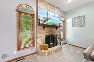 3806 Autumn Ln, Valparaiso, IN 46385 - Photo 8
