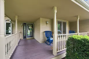 3806 Autumn Ln, Valparaiso, IN 46385 - Photo 4
