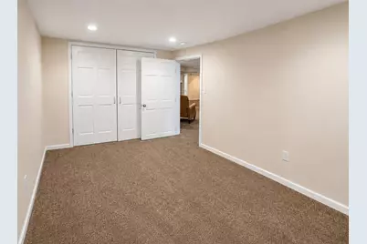 700 Waverly Road, La Porte, IN 46350 - Photo 22