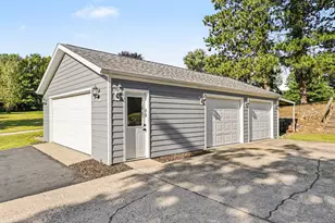 6571 W Johnson Rd, La Porte, IN 46350 - Photo 24