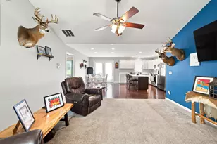 642 Park St, Remington, IN 47977 - Photo 6