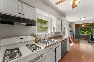 13907 Lauerman St, Cedar Lake, IN 46303 - Photo 8