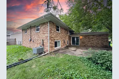 946 W 67th Place, Merrillville, IN 46410 - Photo 28
