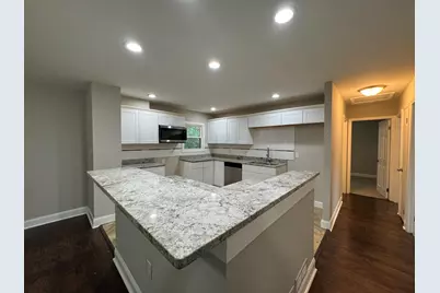 946 W 67th Place, Merrillville, IN 46410 - Photo 8