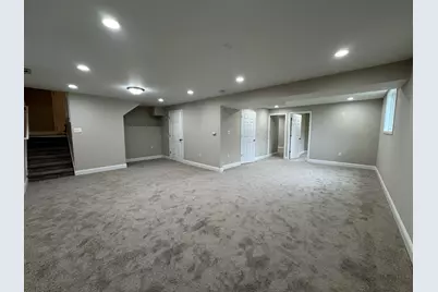 946 W 67th Place, Merrillville, IN 46410 - Photo 20
