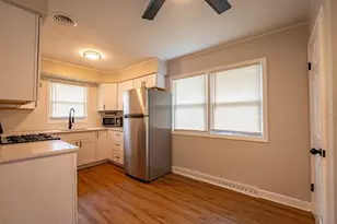 7142 Colorado Ave, Hammond, IN 46323 - Photo 18