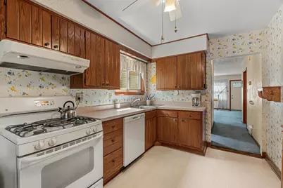 4327 Grover Avenue, Hammond, IN 46327 - Photo 6