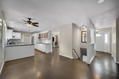 5588 W 300 N, La Porte, IN 46350 - Photo 6