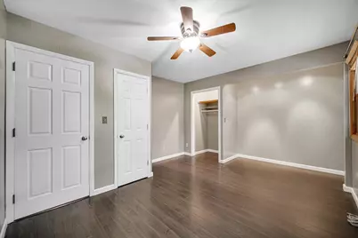 5588 W 300 N, La Porte, IN 46350 - Photo 16