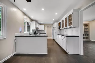 5588 W 300 N, La Porte, IN 46350 - Photo 8