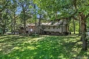909 W 126th Ave, Crown Point, IN 46307 - Photo 2
