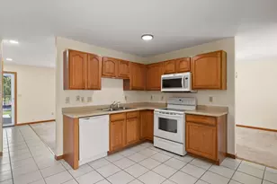 1308 W 82nd Pl, Merrillville, IN 46410 - Photo 8