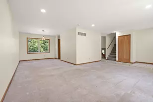 1308 W 82nd Pl, Merrillville, IN 46410 - Photo 6