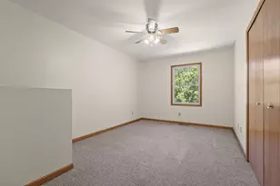 1308 W 82nd Pl, Merrillville, IN 46410 - Photo 14
