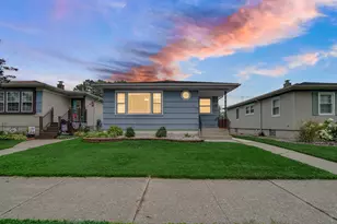 1325 Lake Ave, Whiting, IN 46394 - Photo 1