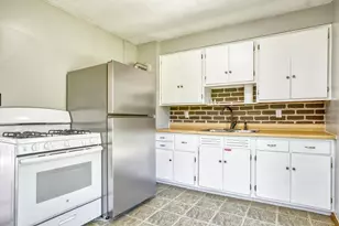 521 Sheridan St, Crown Point, IN 46307 - Photo 8