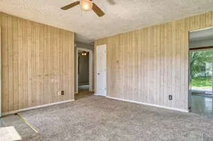 521 Sheridan St, Crown Point, IN 46307 - Photo 6