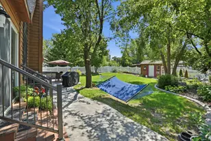 253 Fairfield Dr, Crown Point, IN 46307 - Photo 12