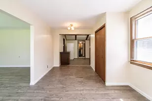 11477 N 250 W, Sumava Resorts, IN 46379 - Photo 34