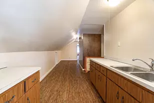 11477 N 250 W, Sumava Resorts, IN 46379 - Photo 24
