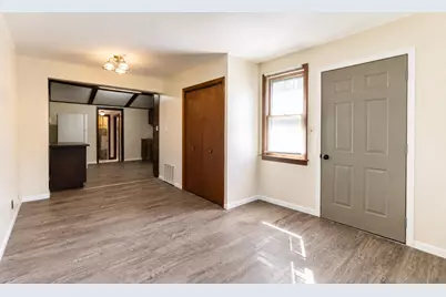 11477 N 250 W, Sumava Resorts, IN 46379 - Photo 32