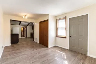 11477 N 250 W, Sumava Resorts, IN 46379 - Photo 32