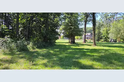 394 W Ashton Lane, Valparaiso, IN 46385 - Photo 14