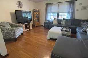 1018 Elm St SW, Demotte, IN 46310 - Photo 8