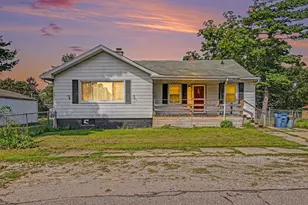 626 Gladys St, Michigan City, IN 46360 - Photo 1