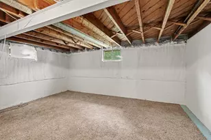 626 Gladys St, Michigan City, IN 46360 - Photo 18