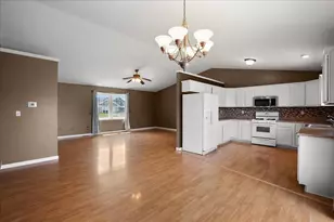 6808 W 157th Ln, Lowell, IN 46356 - Photo 2