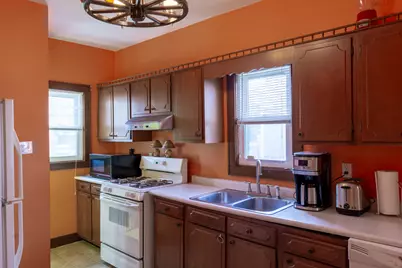 226 169th Street, Hammond, IN 46324 - Photo 10