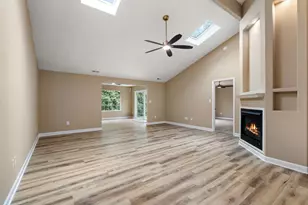 1077 Freedom Cir S, Crown Point, IN 46307 - Photo 12