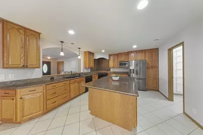 802 Vanessa Way, Kouts, IN 46347 - Photo 12