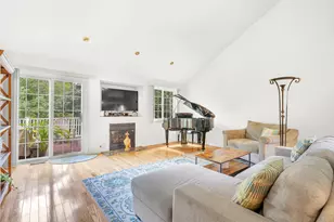 353 Taylor Ln, Valparaiso, IN 46383 - Photo 8