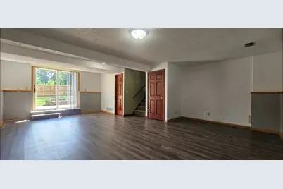 1529 Eisenhower Drive, La Porte, IN 46350 - Photo 24