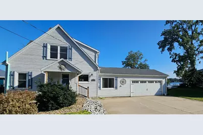227 Lakeview Drive, Walkerton, IN 46574 - Photo 2