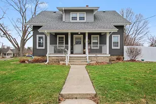 901 N Campbell St, Valparaiso, IN 46385 - Photo 1