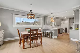 901 Campbell St, Valparaiso, IN 46385 - Photo 8