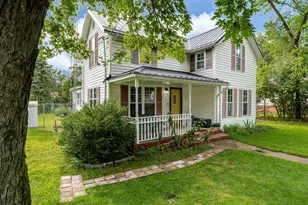 306 N High St, North Judson, IN 46366 - Photo 2